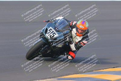 media/Sep-11-2022-SoCal Trackdays (Sun) [[81b7e951af]]/Bowl (820am)/